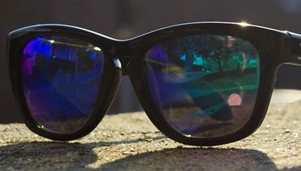 How Do Polarised Lenses Work?