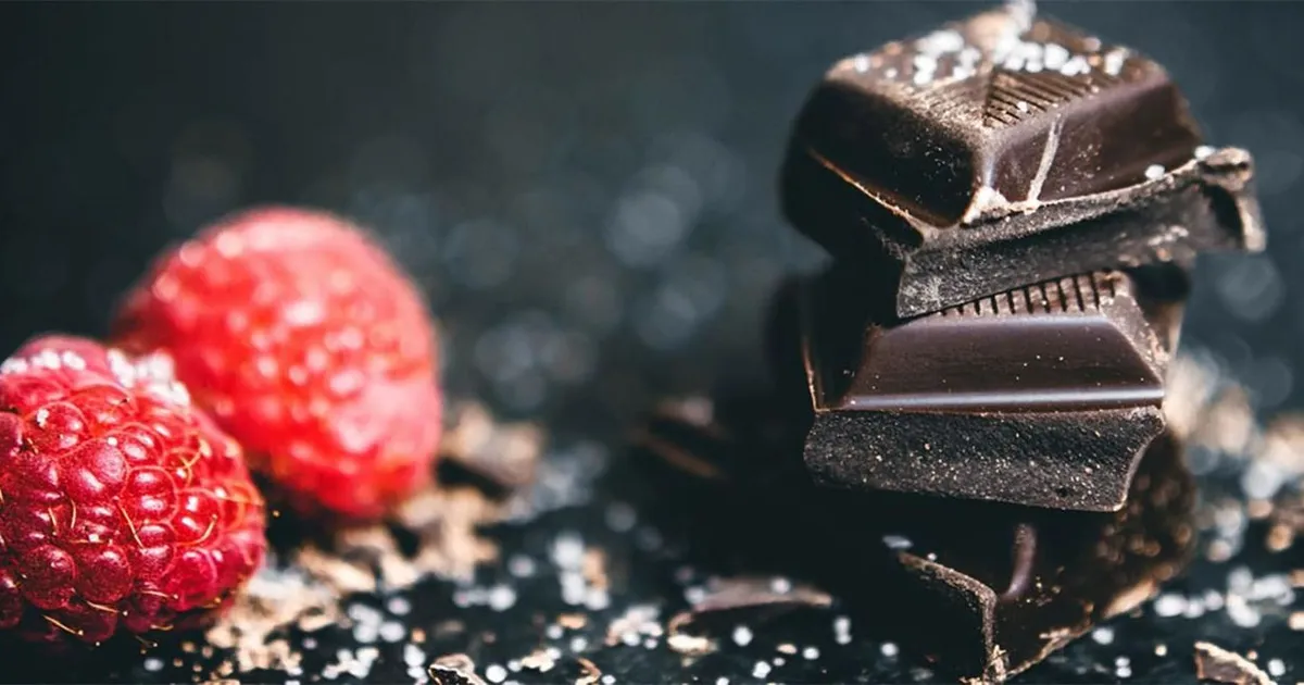 Pass the dark chocolate for deliciously good vision