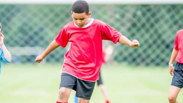 Are Contact Lenses Safe For Kids?